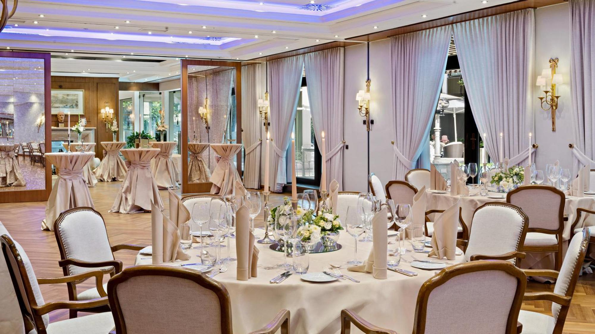 Hotel Europaeischer Hof Heidelberg, Bestes Hotel Deutschlands In Historischer Architektur Kültér fotó The ballroom at the InterContinental London The O2
